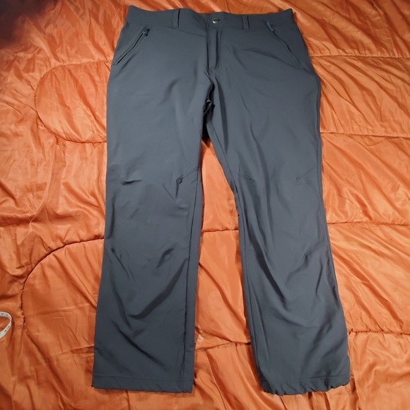 LOT OF 2 Kuhl Pants Transcendr Men's 42x30 Gray & Green Softshell Hiking - Picture 16 of 16
